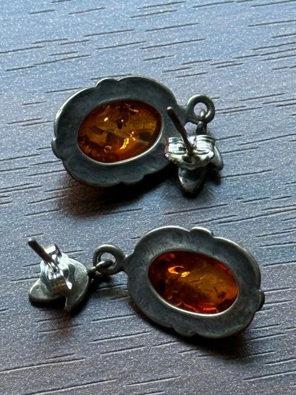 Vintage Amber and Sterling Silver 925 Southwest Earrings - Picture 3 of 3
